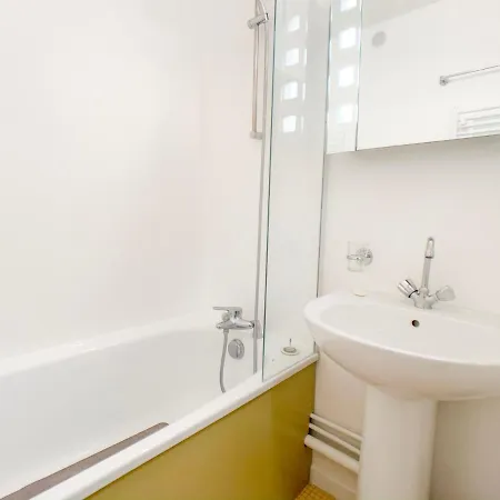 Lumineux Avec Balcon Skis Aux Pieds - Fr-1-502-412 Apartment